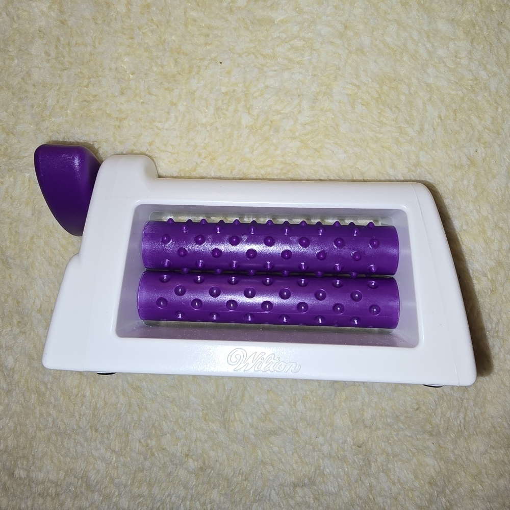 Wilton Texture Press